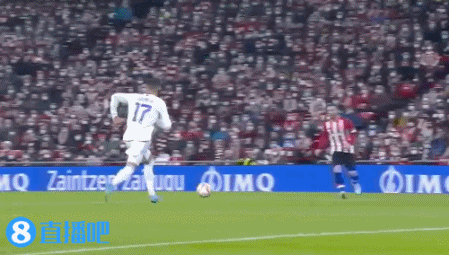 女球迷采访：因卡卡爱上米兰，她难忘这一年的意大利之夏